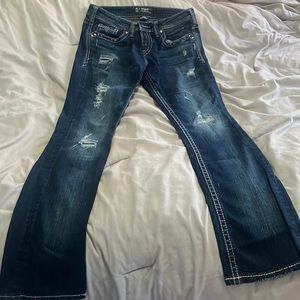 Silver jeans I’m good used condition. Size W29 L33 boot cut.